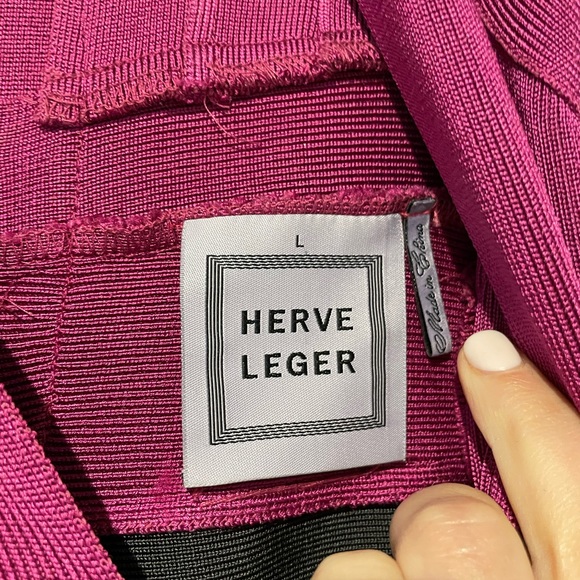 Authentic Herve léger dress in color lock fushia/grey/pink - Picture 2 of 3